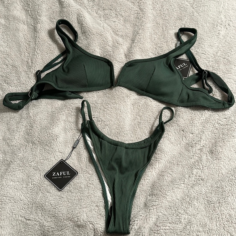 Zaful ribbed, olive green bikini